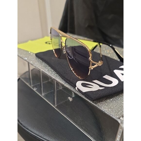 Quay Australia High Key Twist Large Aviator Sunglasses- Gold/Blue Rose main image 7